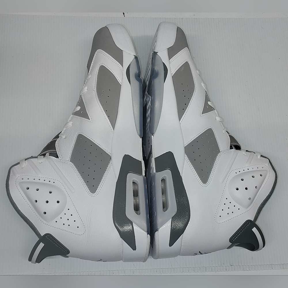 Air Jordan Retro Sneakers - White and Gray - Picture 4 of 8